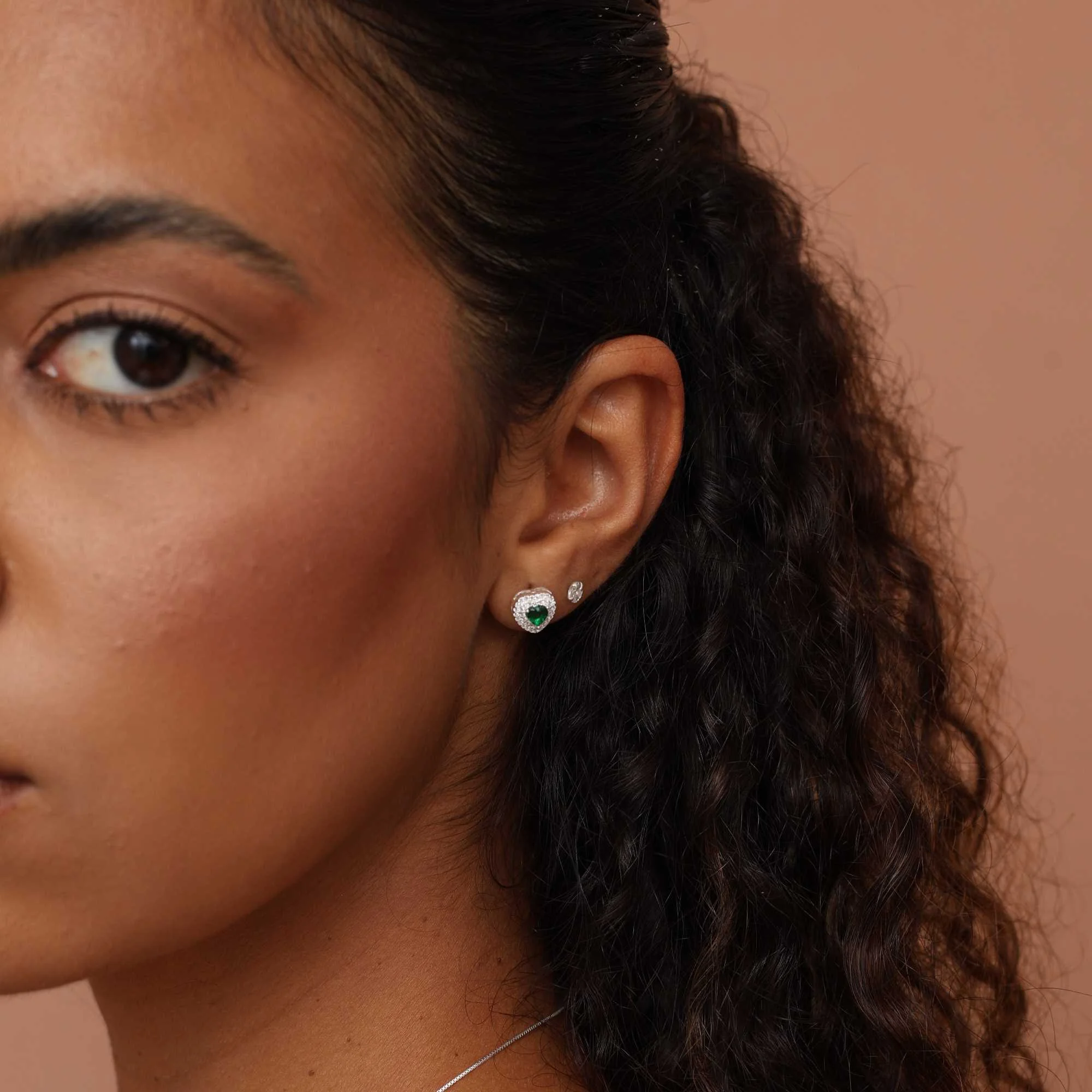 Conjunto Prata 925 Coração Verde Borda Cravejada Prata 5