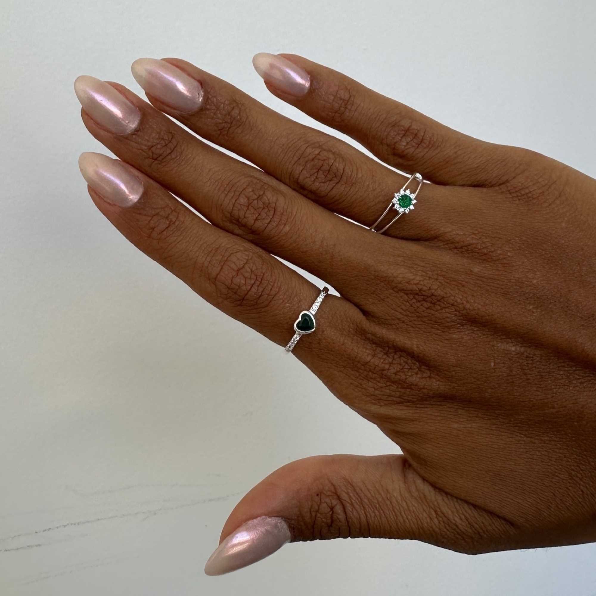 Anel Prata 925 Solitário Flor Cravejada Zircônia Verde Aro Duplo Prata 5