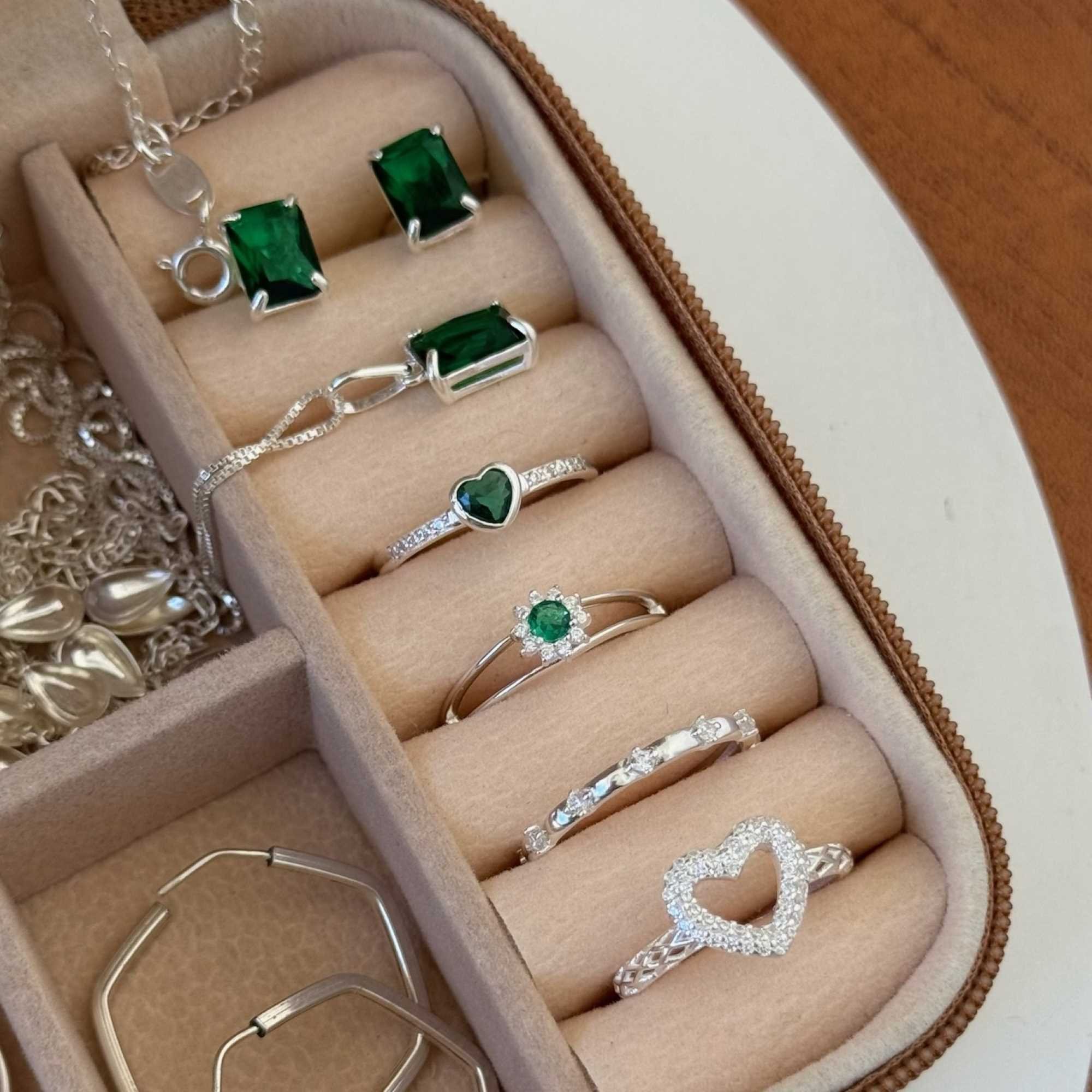 Anel Prata 925 Solitário Flor Cravejada Zircônia Verde Aro Duplo Prata 8