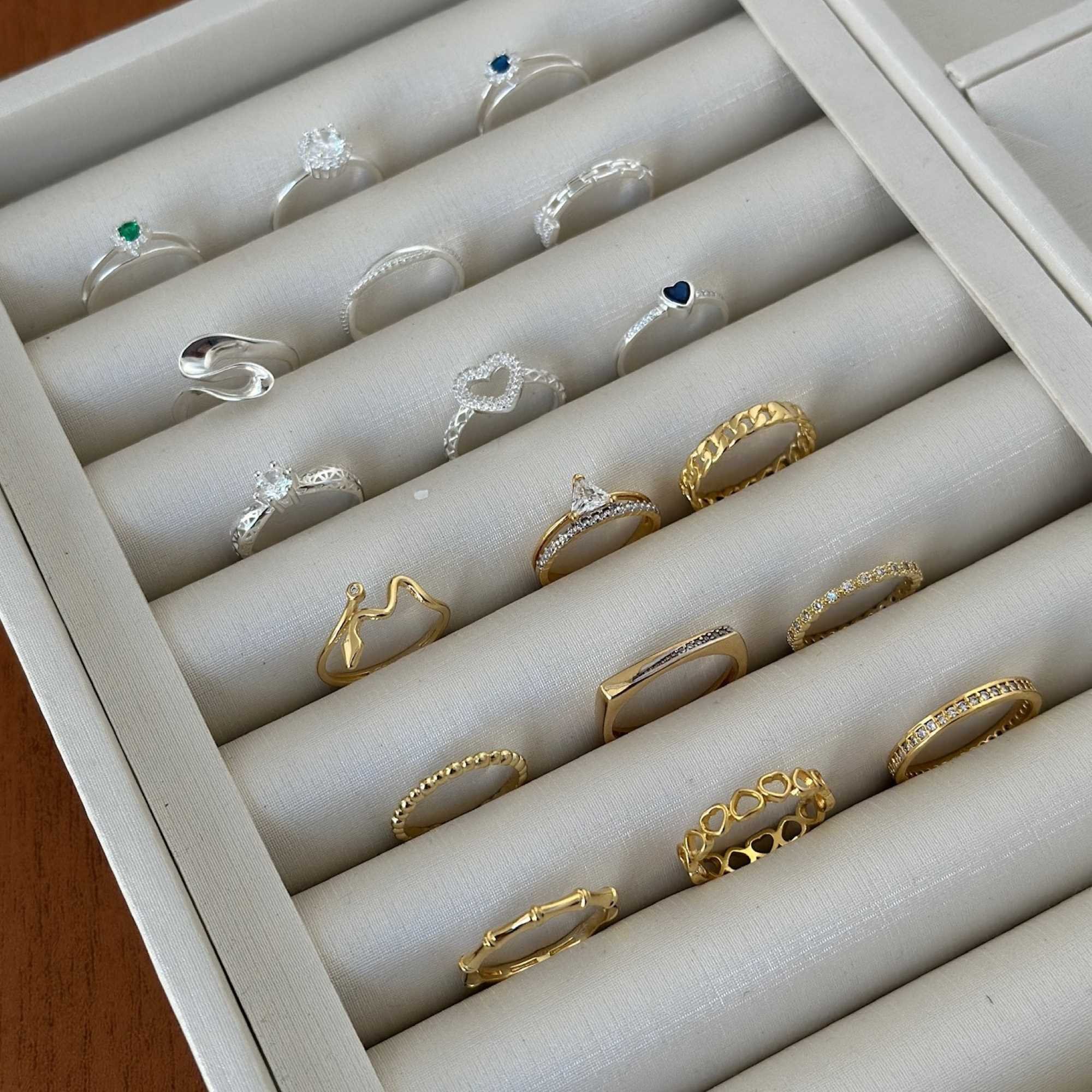 Anel Prata 925 Solitário Flor Cravejada Zircônia Verde Aro Duplo Prata 9