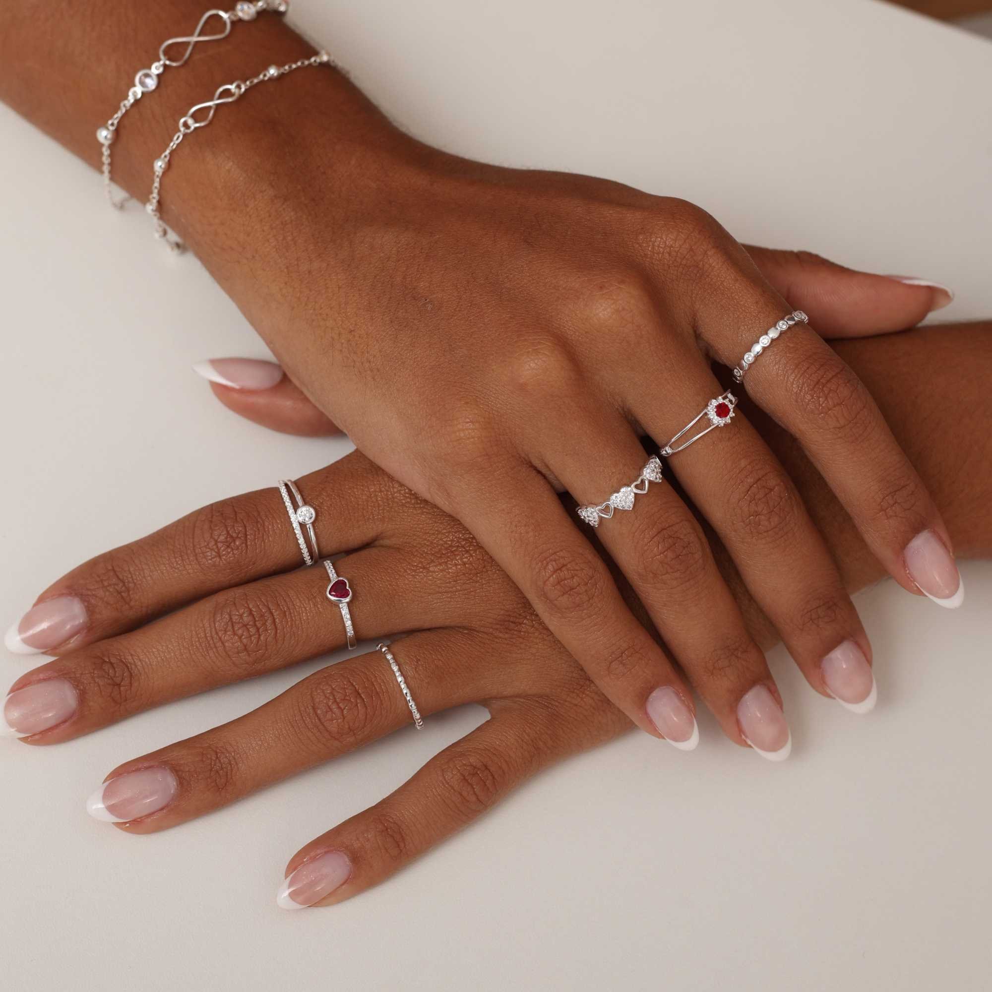 Anel Prata 925 Solitário Coração Zircônia Rosa e Mini Zircônias Prata 2