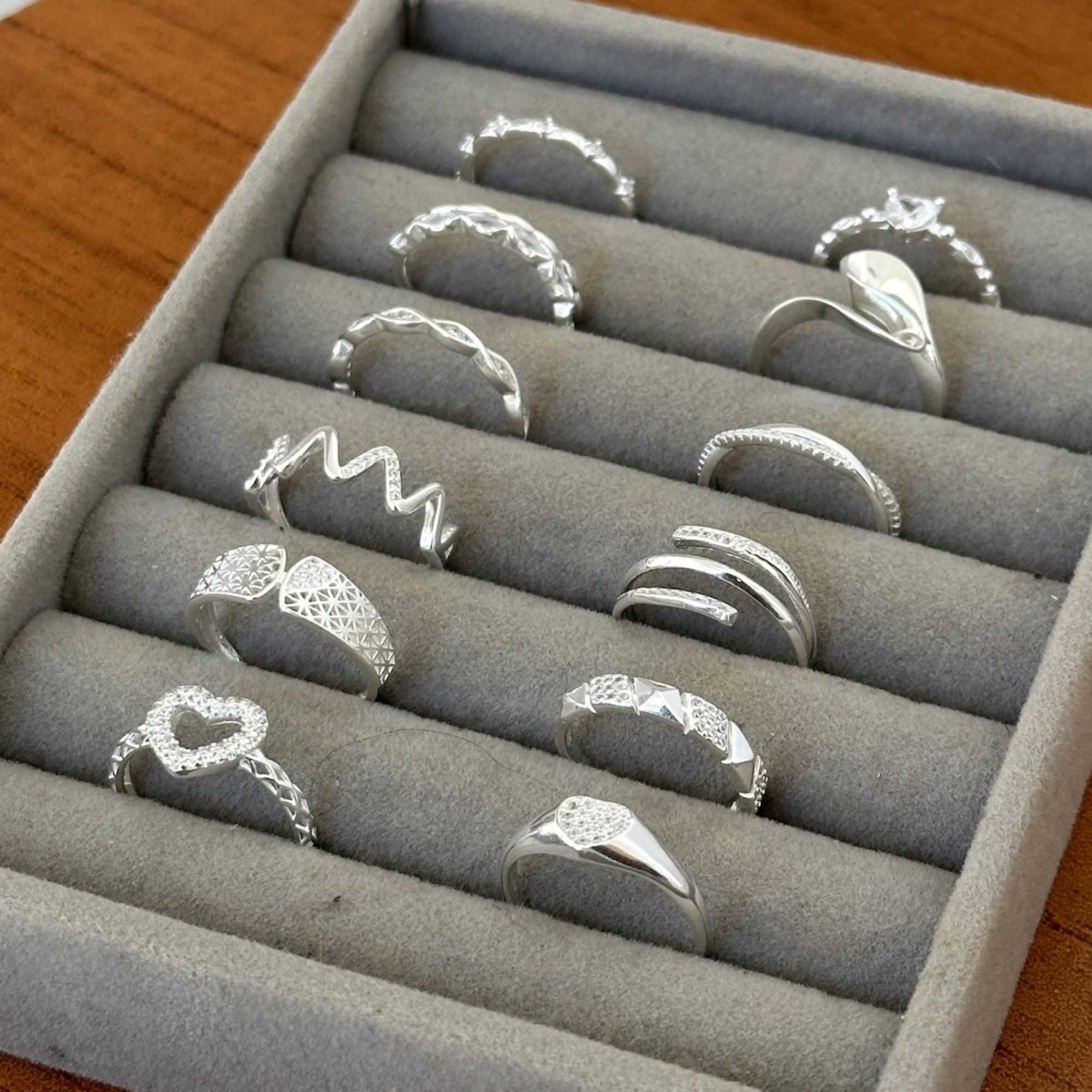 Anel Prata 925 Aro Trançado e Pontos de Luz Prata 4