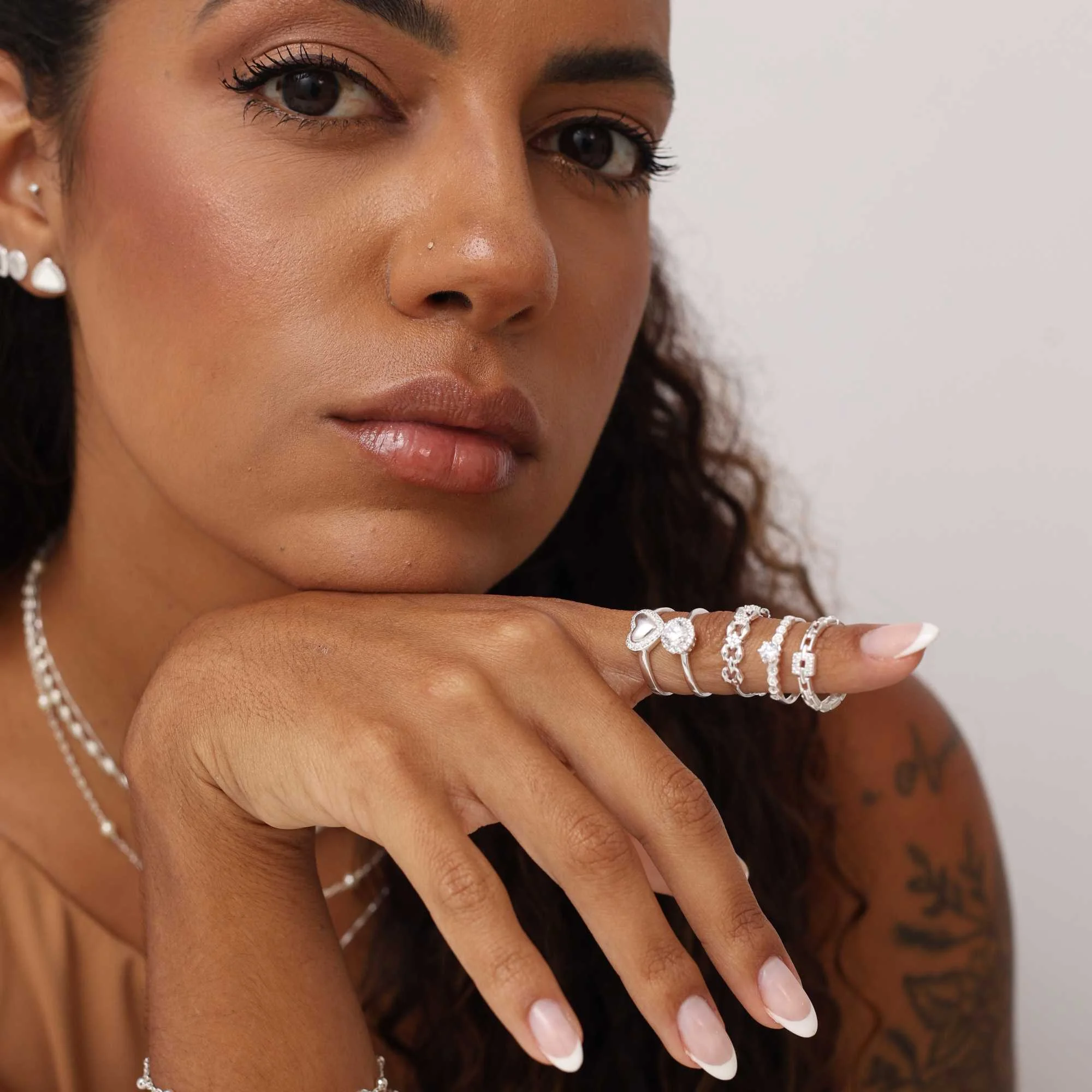 Anel Prata 925 Solitário Zircônias Hexagonais Prata 4