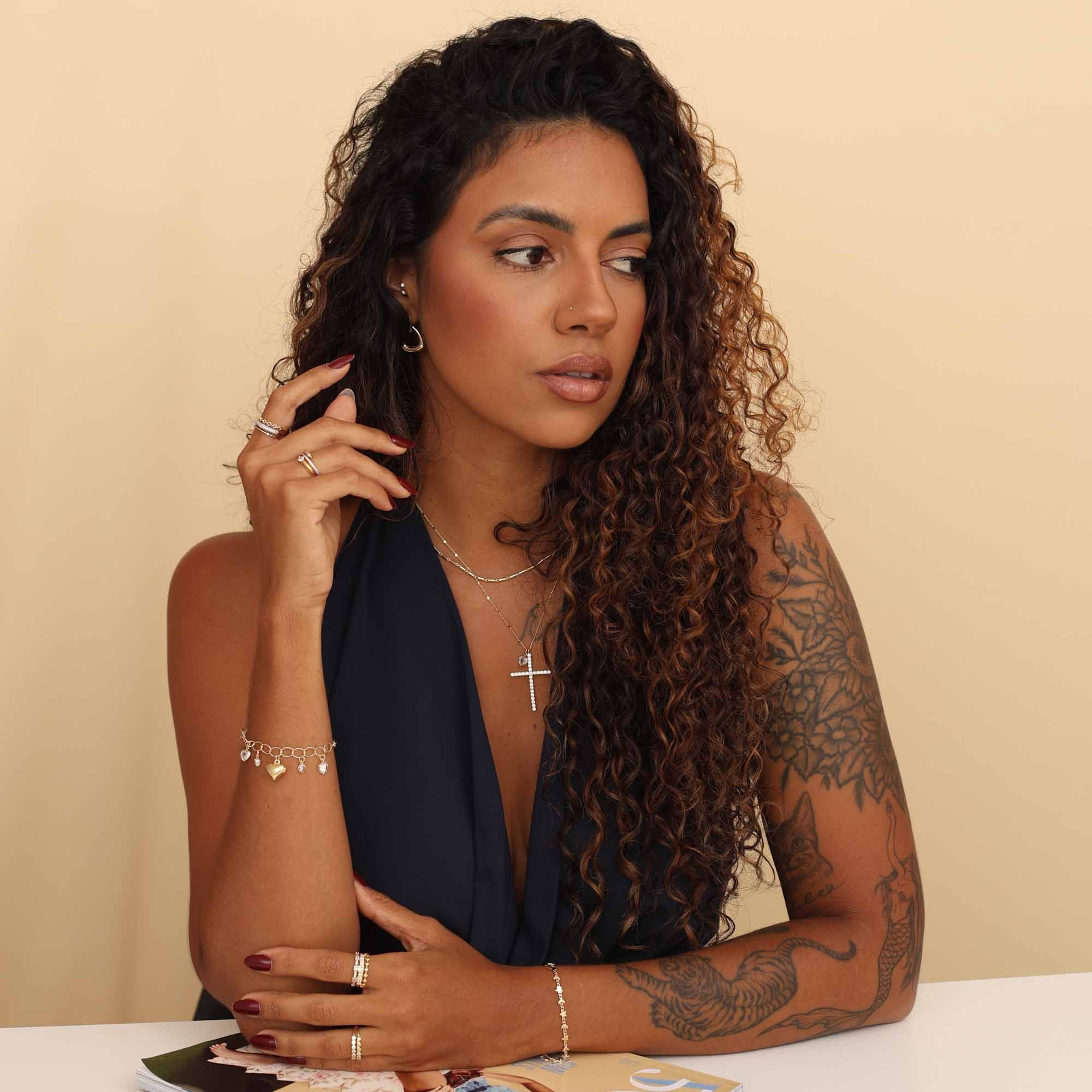 Colar Folheado a Ouro 18k Coração e Crucifixo Cravejado Dourado 3