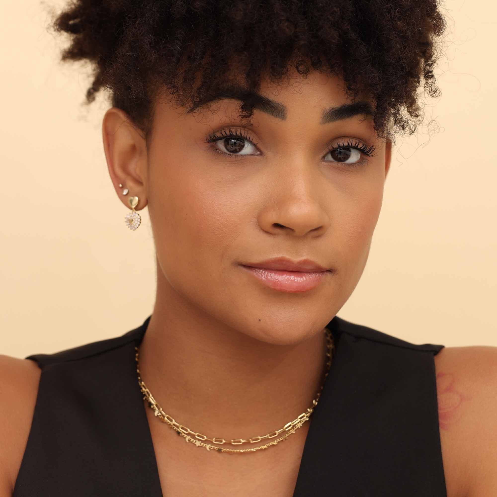 Gargantilha Folheado a Ouro 18k Mini Lua e Estrela Dourado 3