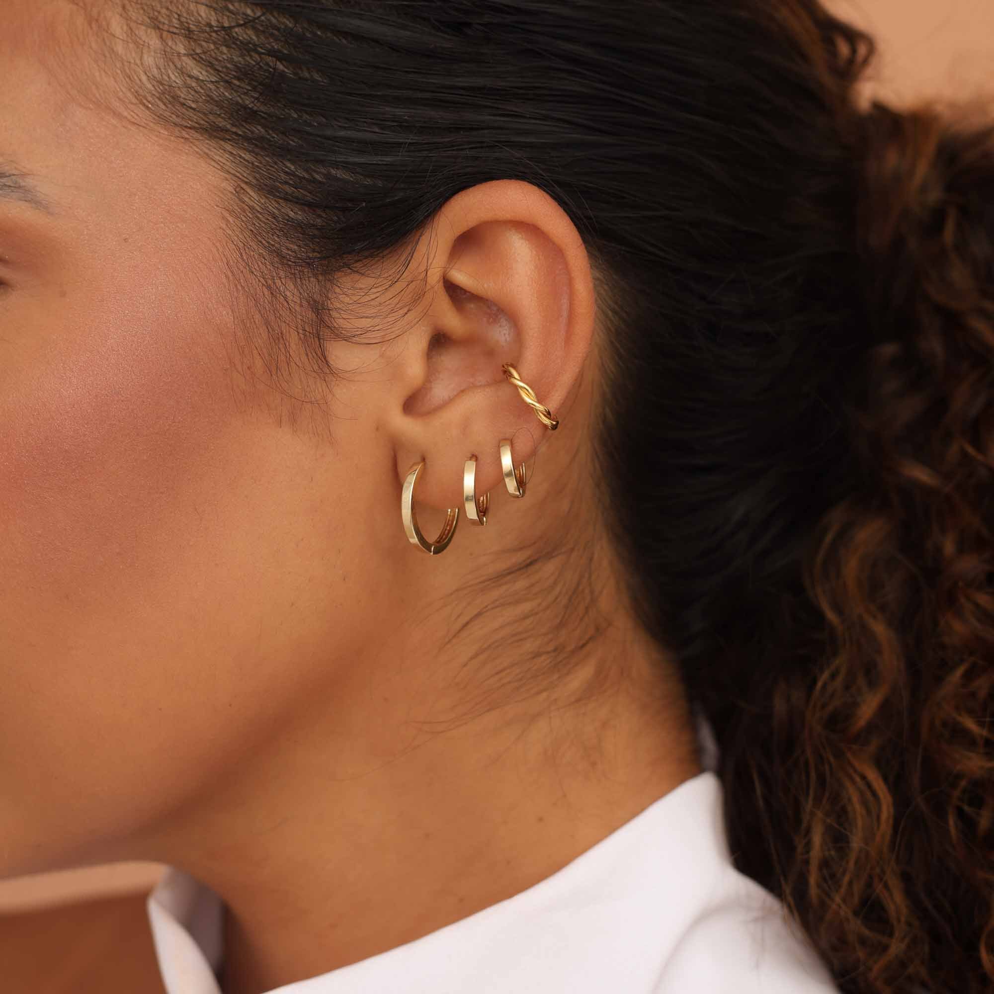 Kit 3 Argolinhas Folheado a Ouro 18k Aro Quadrado Liso 2mm P, M e G Dourado 2