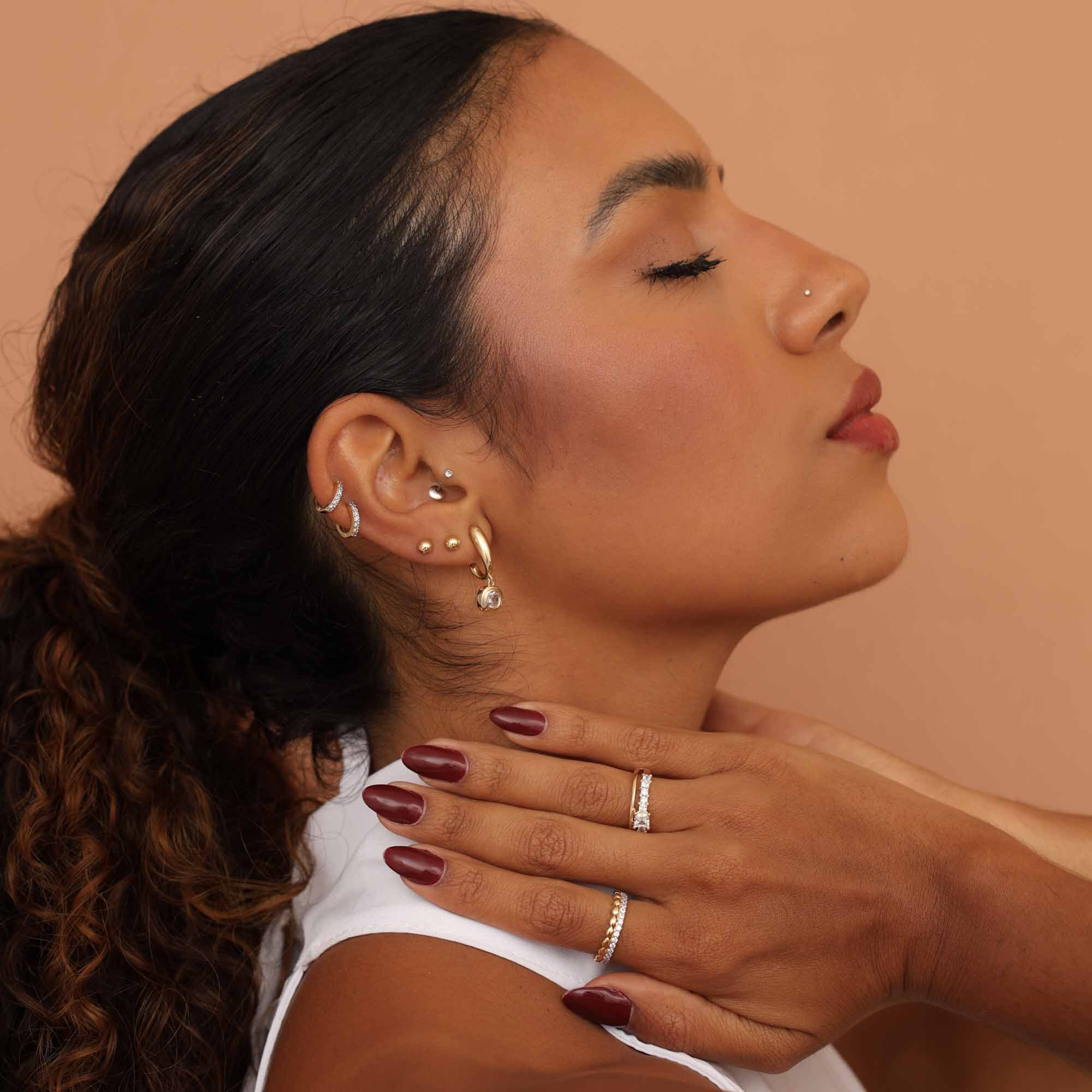 Argolinha Folheado a Ouro 18k Orgânica Pingente Zircônia Quadrada Dourado 3