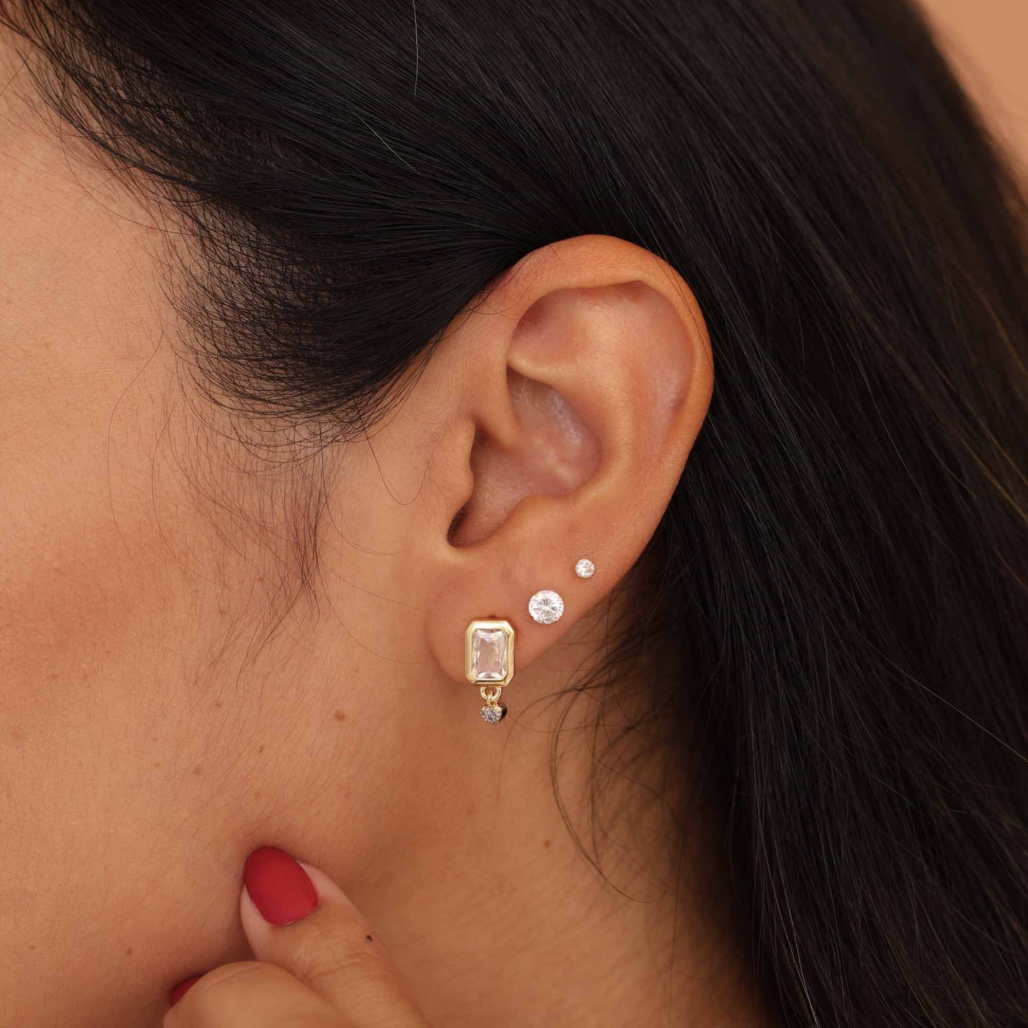 Brinco Folheado a Ouro 18k Mini Coração Cravejado e Zircônia Transparente Dourado 2