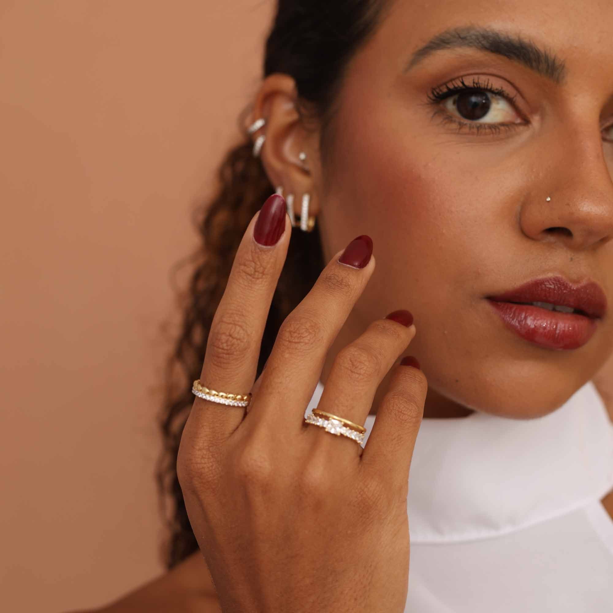 Anel Folheado a Ouro 18k Duplo Gotas Conectadas e Aparador Cravejado Dourado 8
