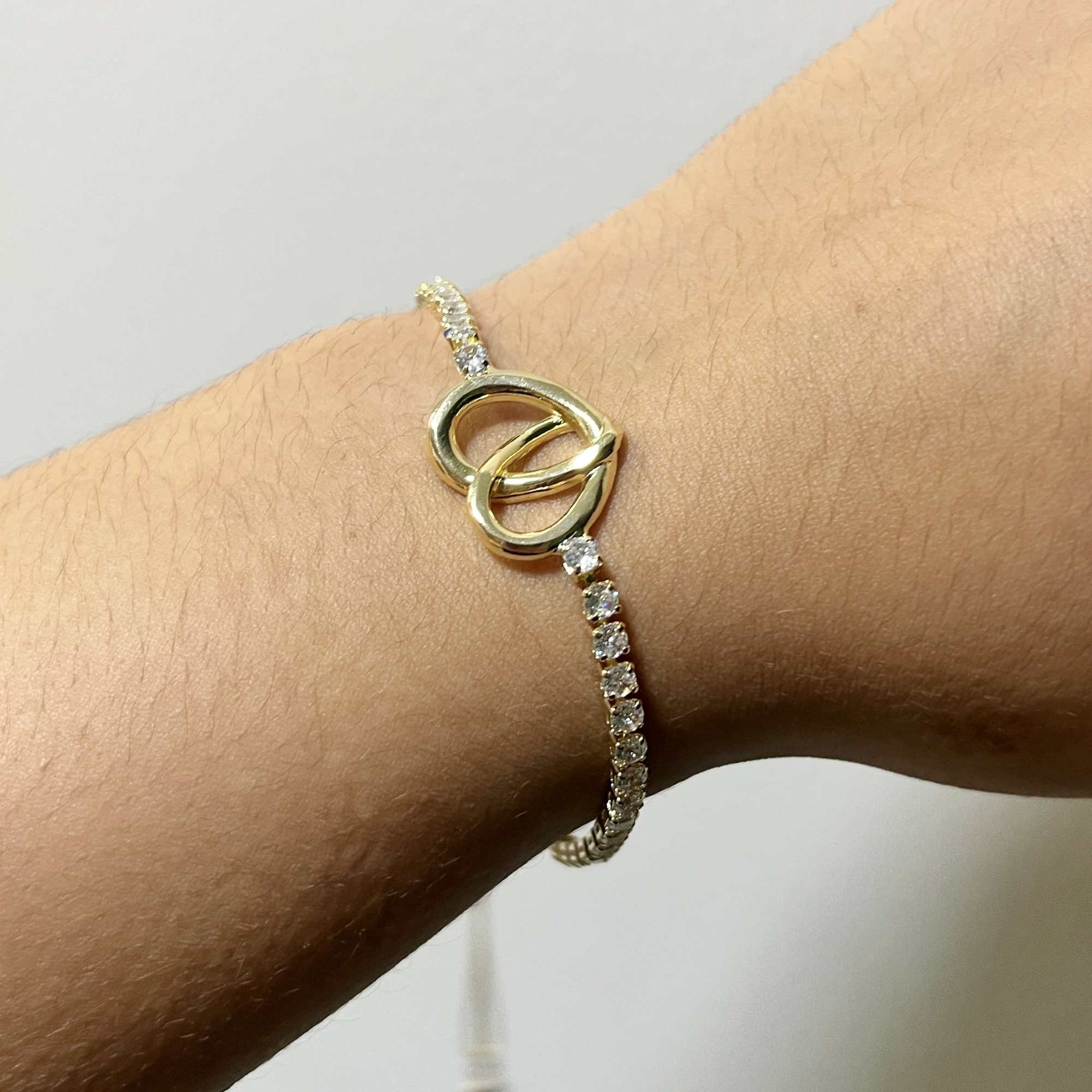 Pulseira Folheado a Ouro 18k Regulável Riviera e Coração Vazado Dourado 2