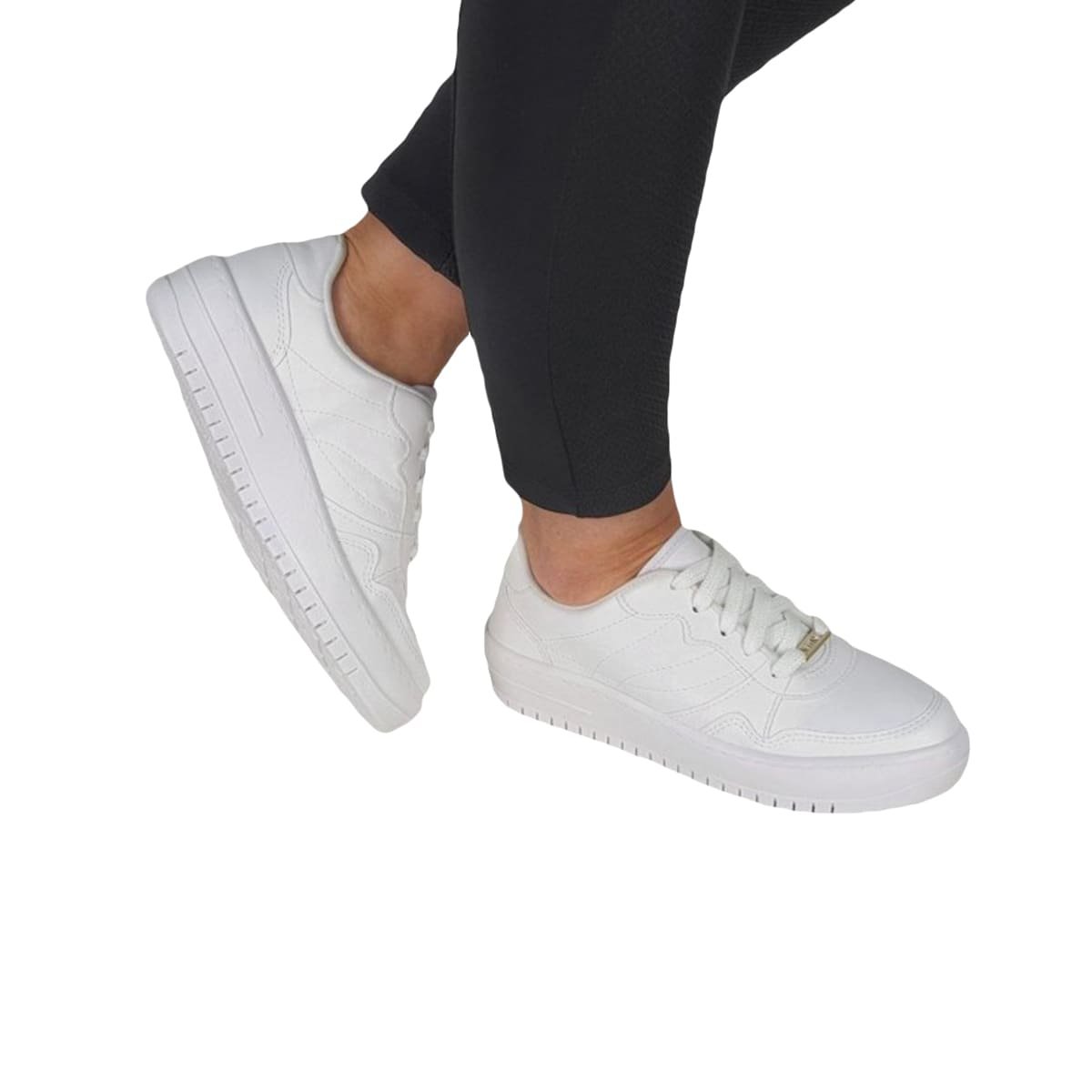 Tênis Casual com Recortes Feminino Vizzano Branco 4