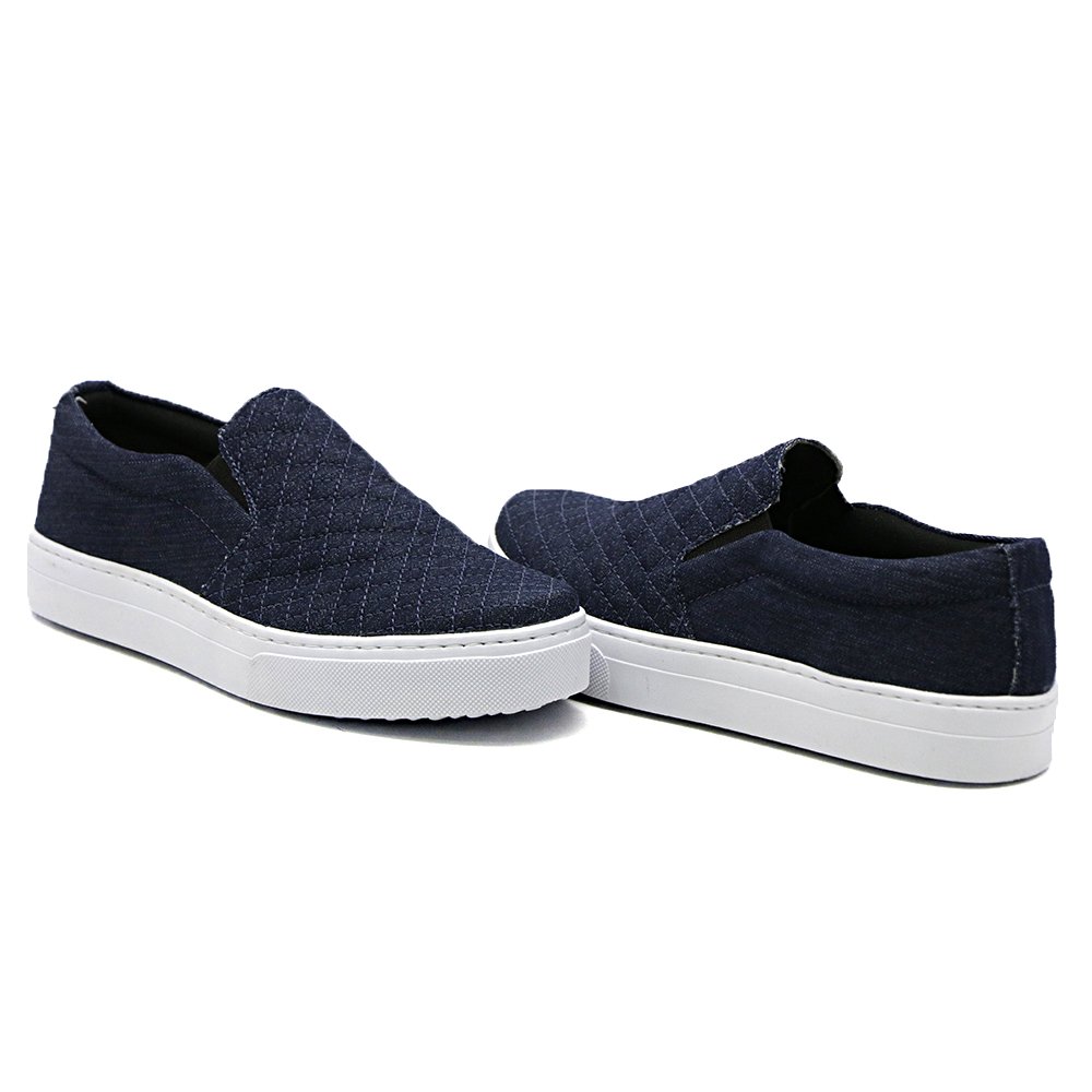 Tênis Slip On Casual em Jeans Dk Shoes com Detalhe em Matelasse e Sola Borracha Azul 3
