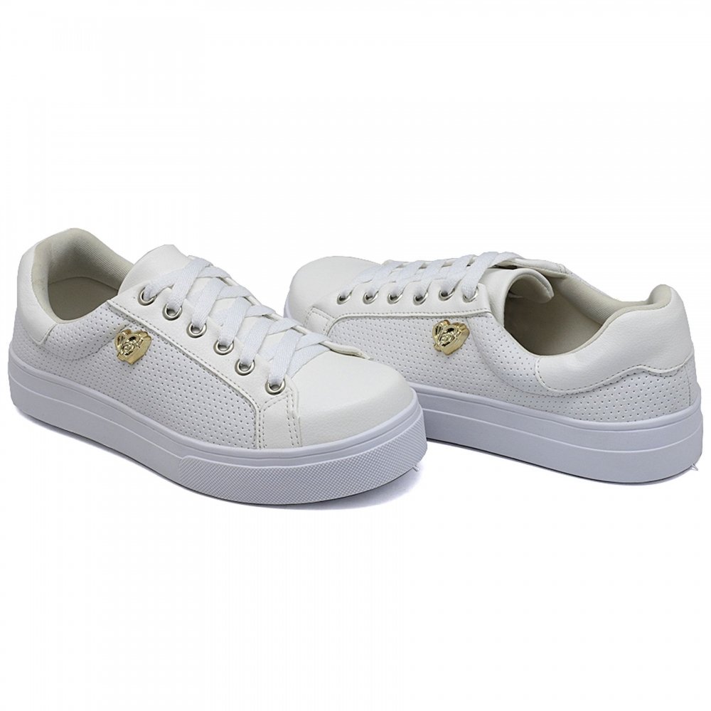 Tênis Casual Love Dk Shoes com Cadarço Sola Reta Detalhe em Perfuros e Metal Branco 3