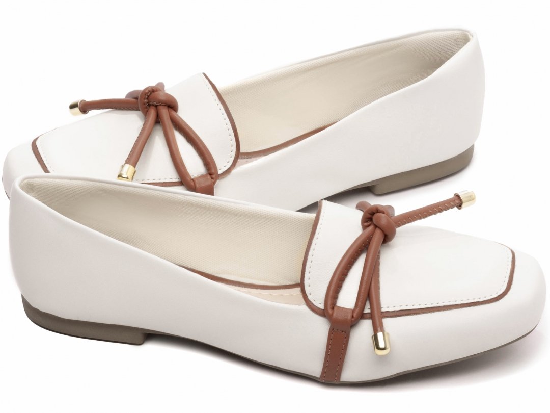 Elegancia e Conforto em Cada Passo - Mocassim Feminino Rasteiro com Laco - Caramelo e Napa Branco Branco 6