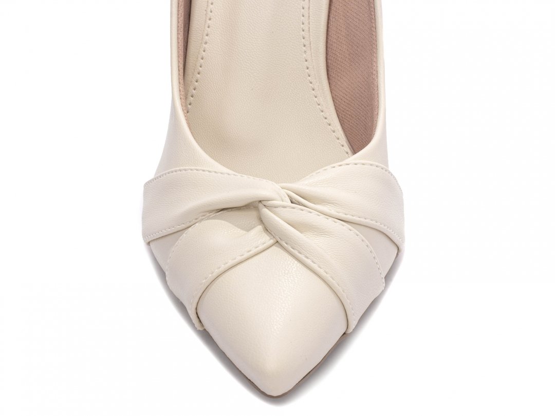 Sapato Scarpin Bico Fino - Tiras em No - Salto 10cm - Confort - Off White Branco 6