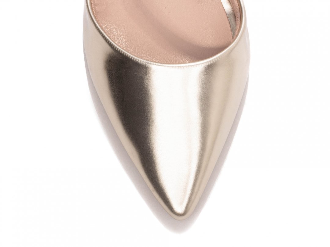 Scarpin Aberto com Fivela Salto 9cm Luxo e Glamour em Ouro Light Dourado 6