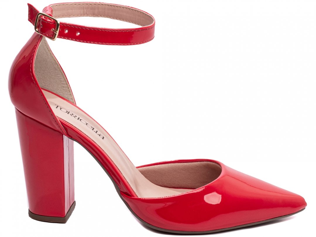 Scarpin Aberto com Fivela Salto 9cm Luxo e Glamour em Vermelho