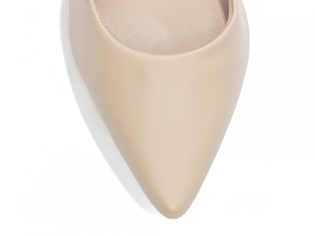 Scarpin Aberto do Lado Salto 8,5cm - Glamour Inovador em Bege Bege 6