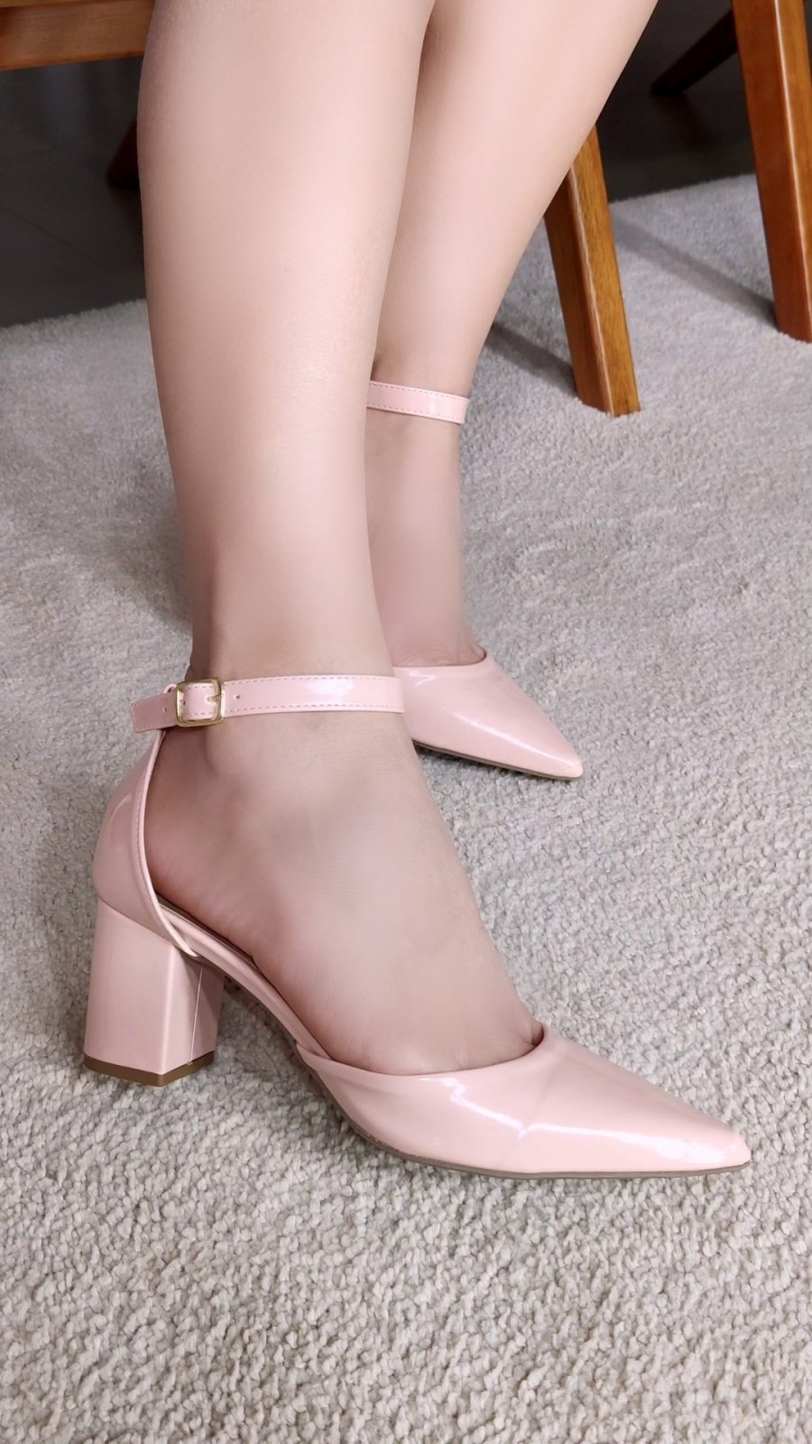 Scarpin Glamour Verniz Rose - Salto 6,5cm - Fechado Atras Bege 7