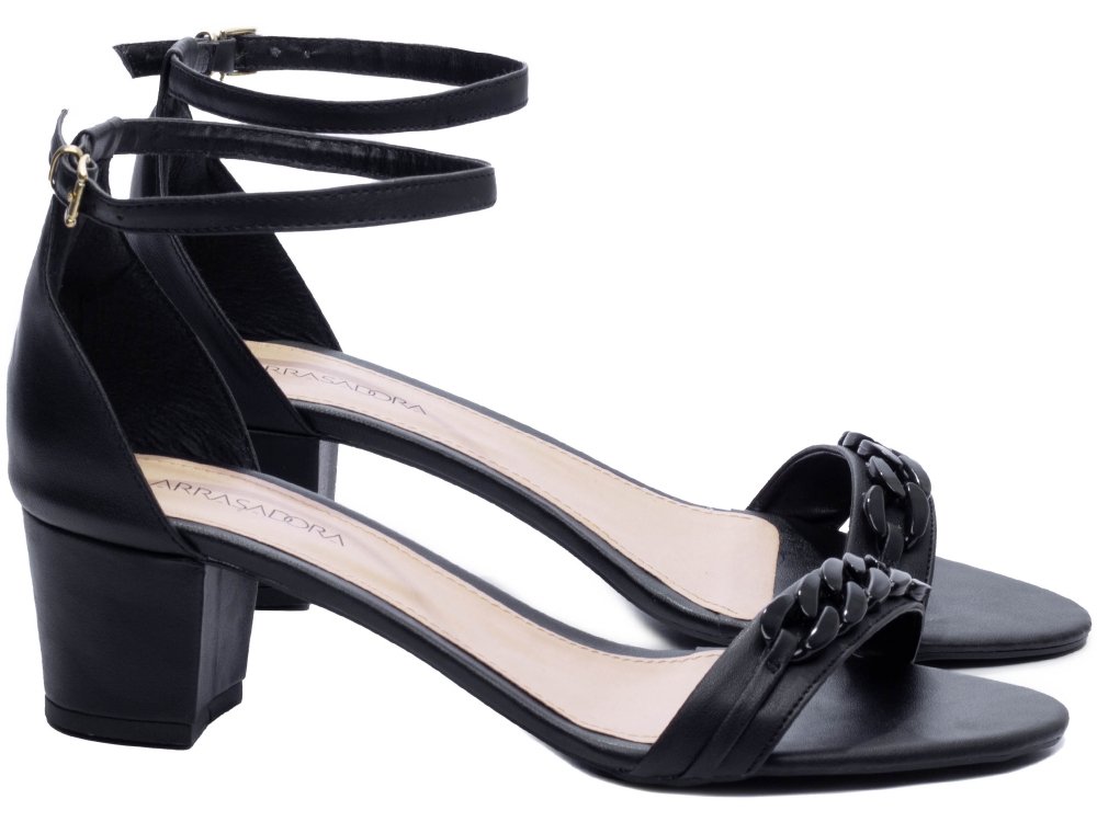 Sandalia Salto Bloco Grosso Baixo 5,5 cm - Elegancia e Glamour em Preto Preto 4