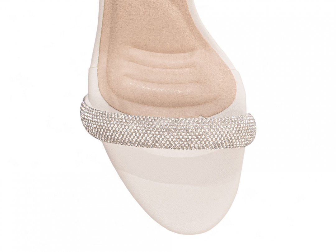 Sandalia Off White com Strass - Salto 9 cm - Antiderrapante Branco 6