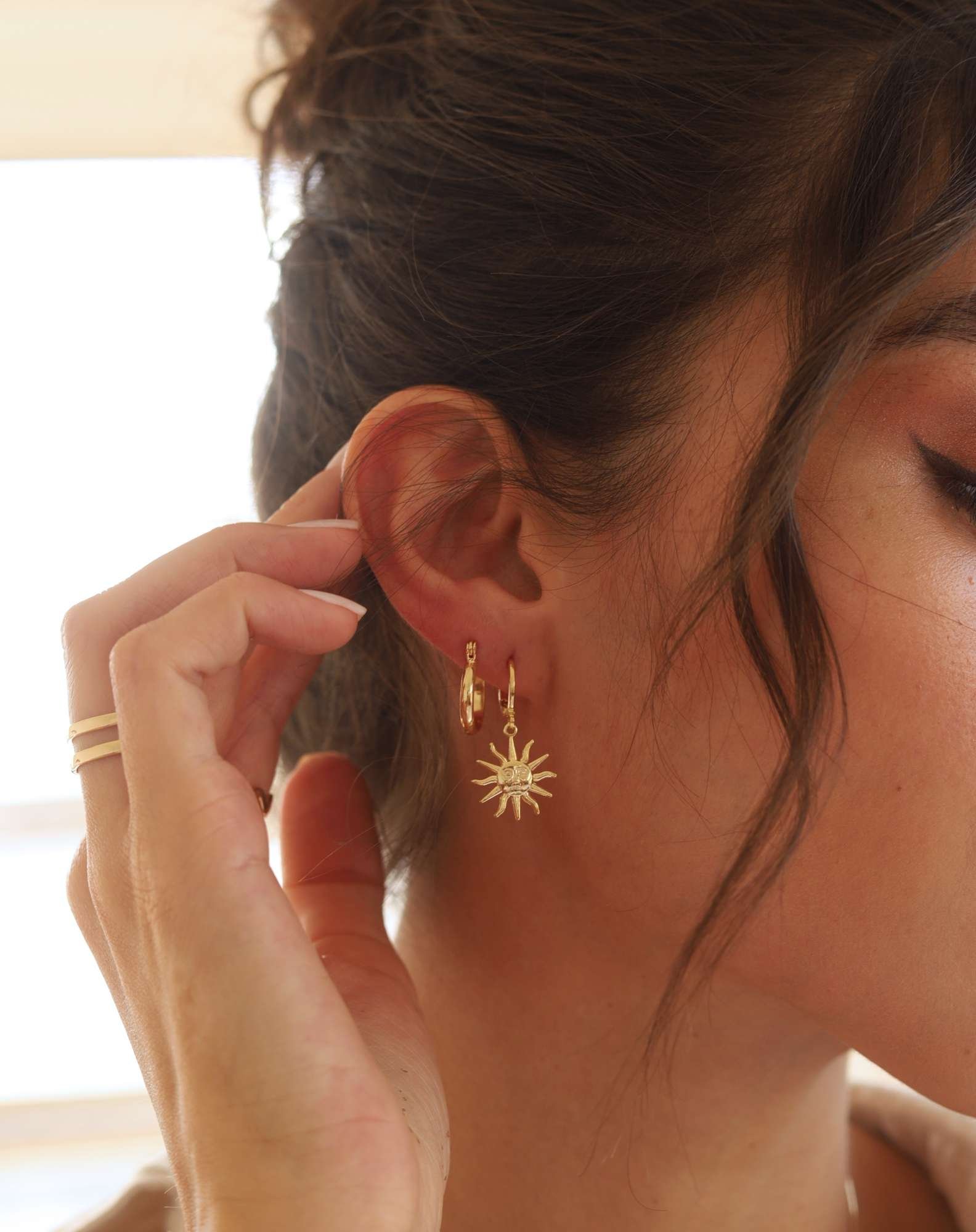 Argola Redonda Basic Banho Ouro Dourado 2