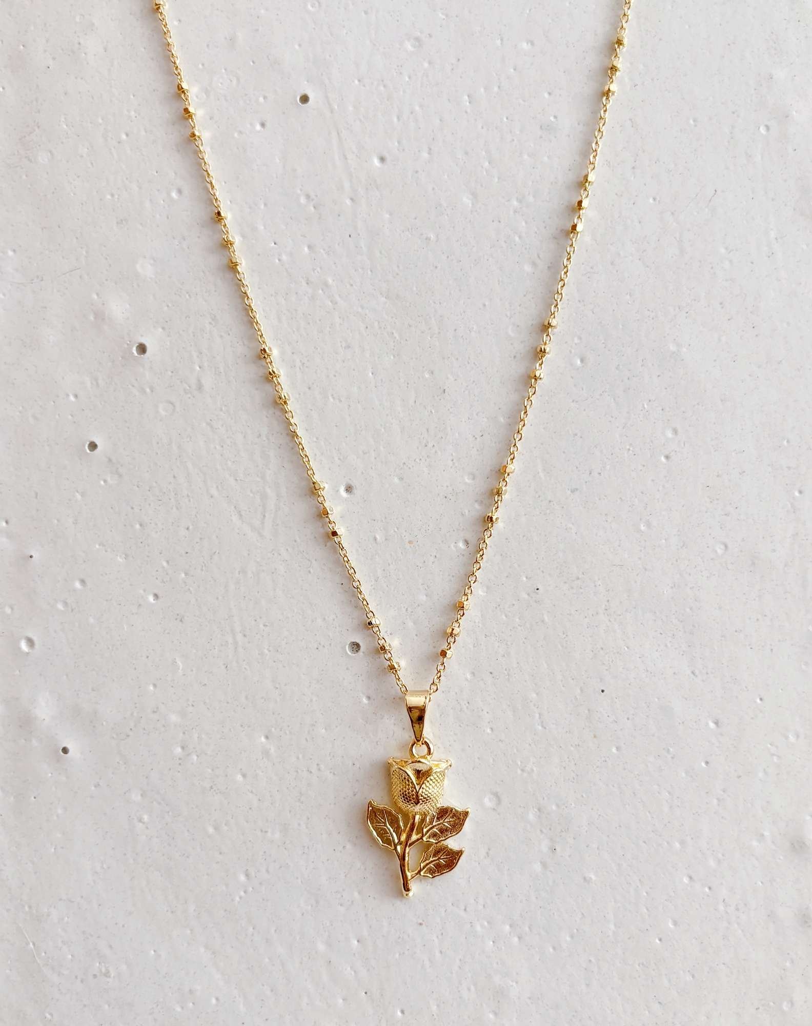 Colar Rosa Banho Ouro Dourado 3