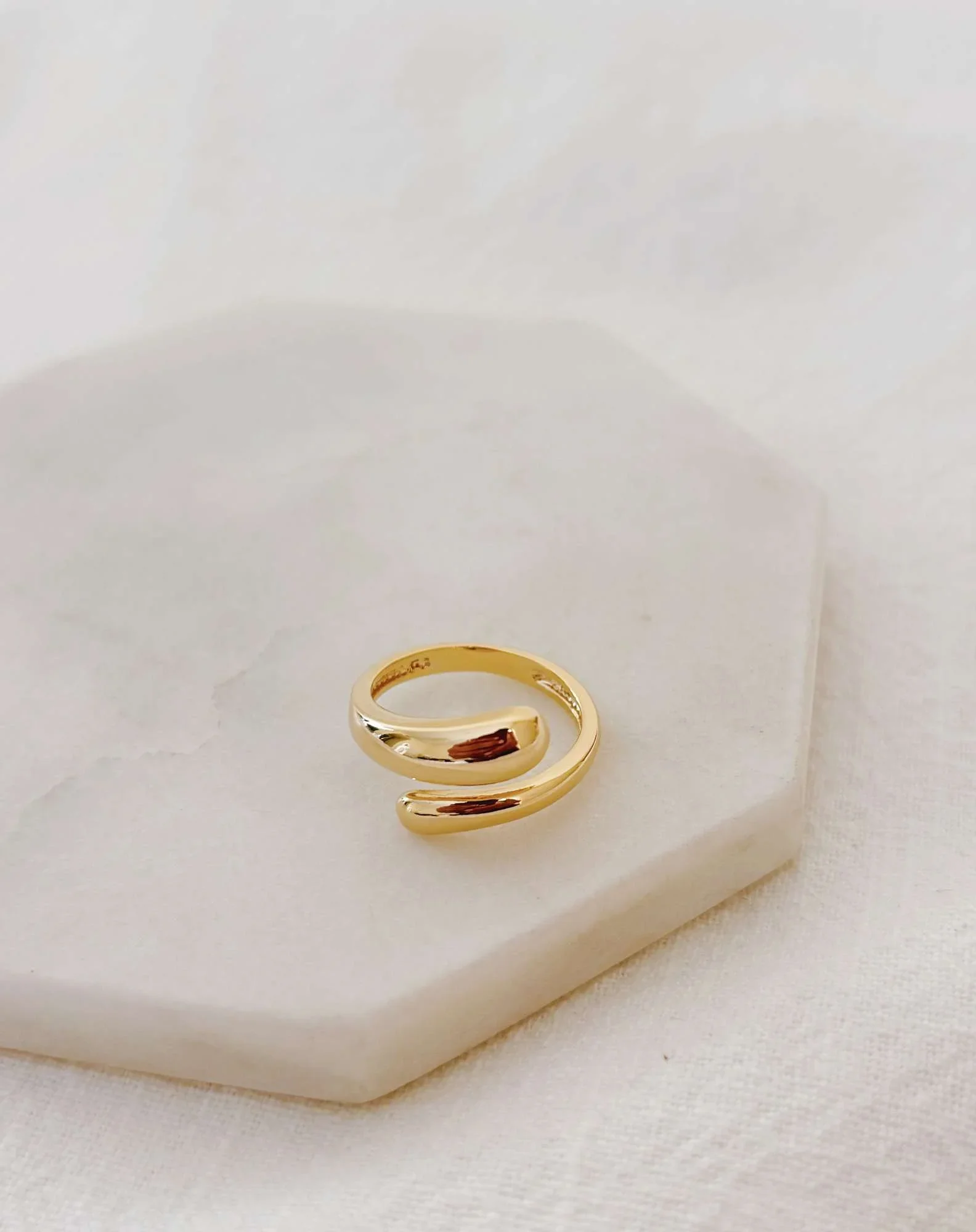 Anel Drop Banho Ouro Dourado 3