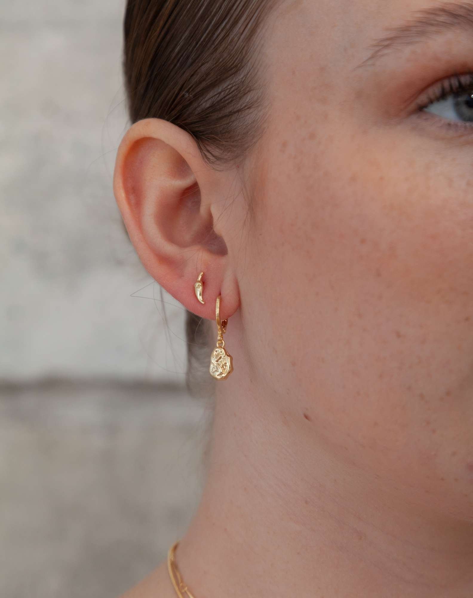 Brinco Pimentinha Banho Ouro Dourado 2