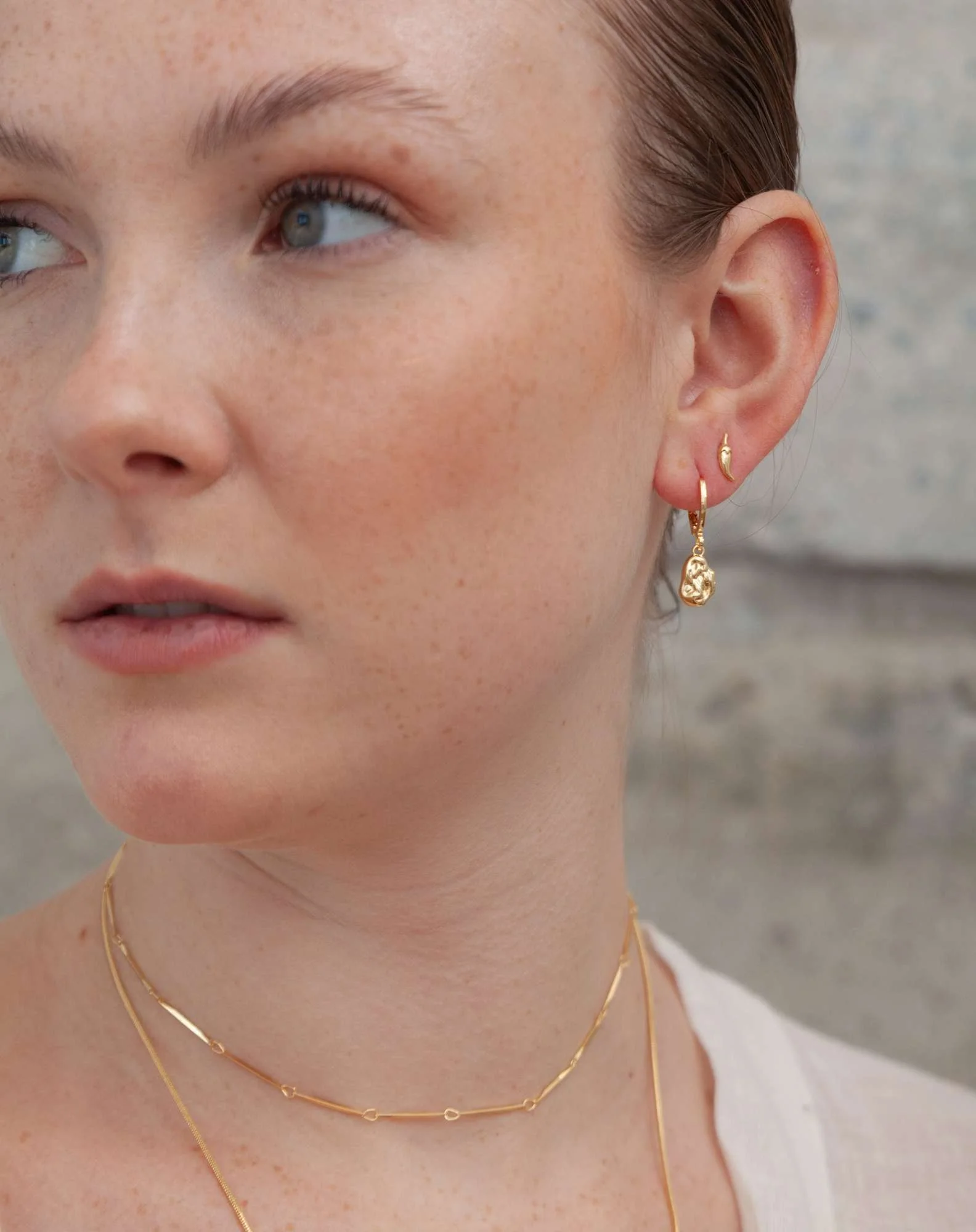 Brinco Pimentinha Banho Ouro Dourado 3