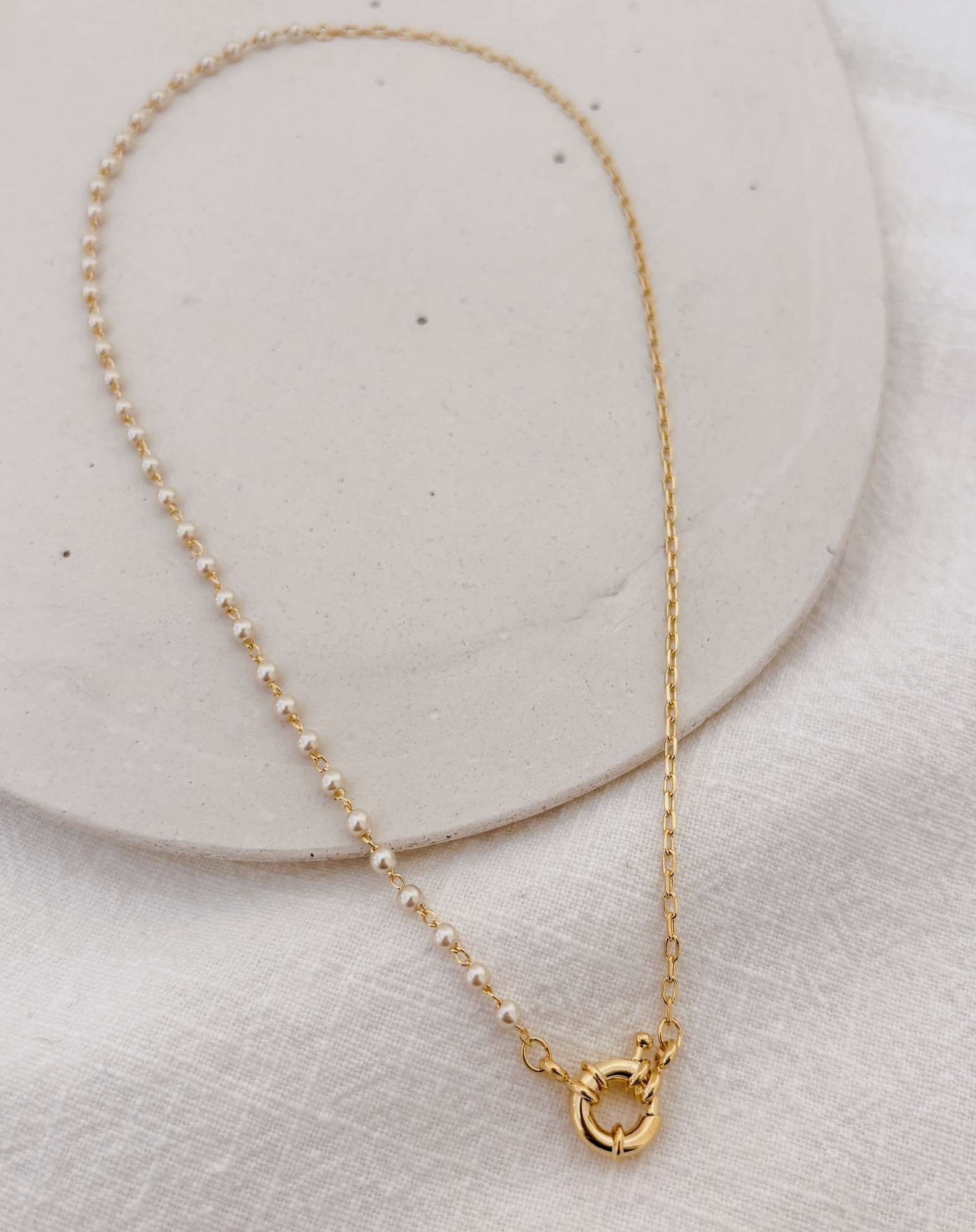 Colar Pearl Fecho Frontal Banho Ouro Dourado 3