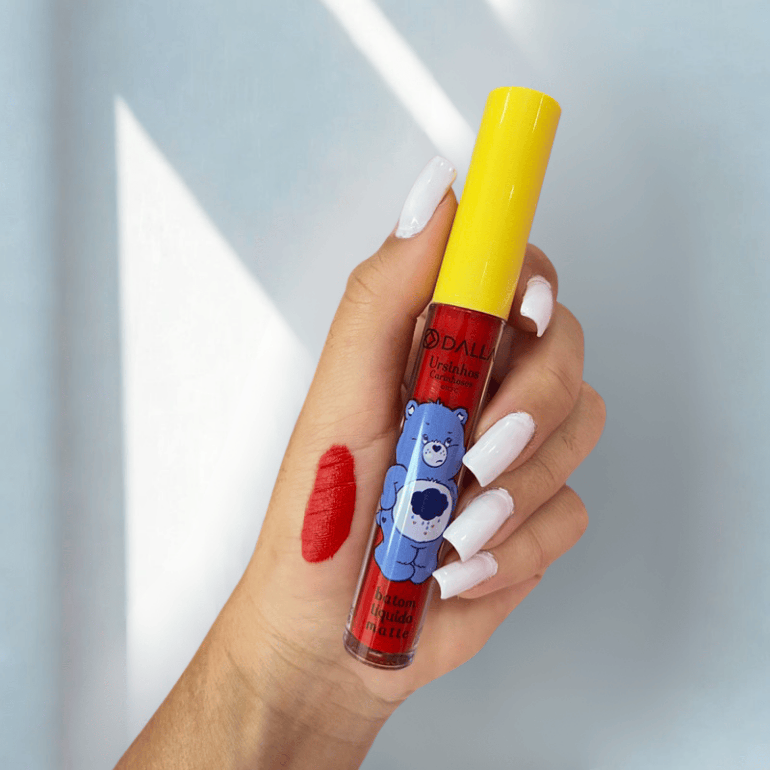 Batom Liquido Matte Ursinhos Carinhosos Dalla Makeup Cor 01 Basiquinha 2