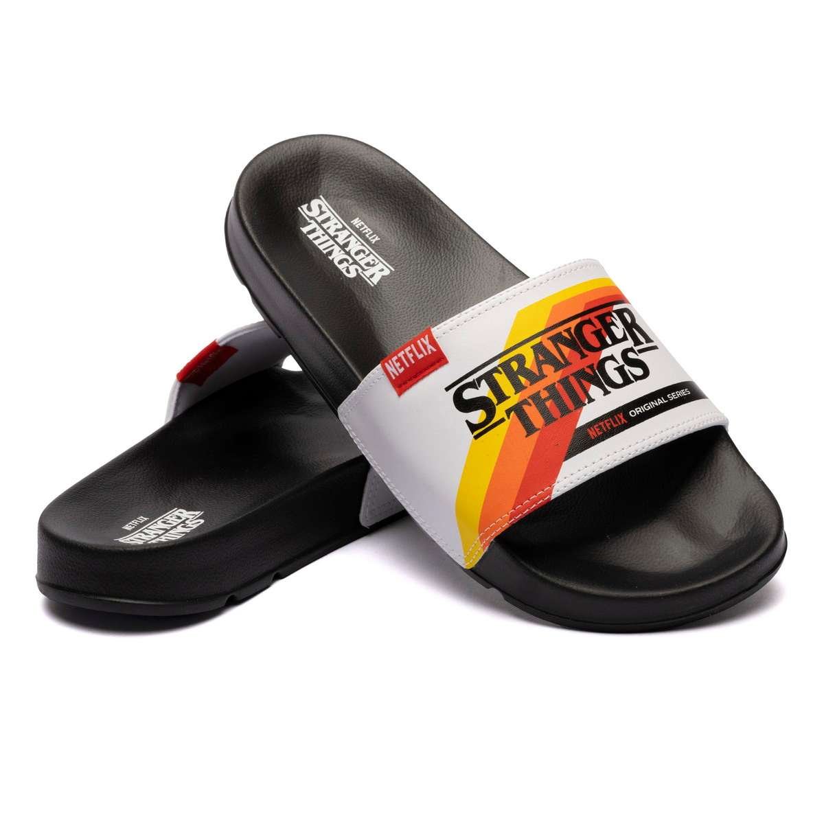 Chinelo Stranger Things Slide Vhs Preto Branco
