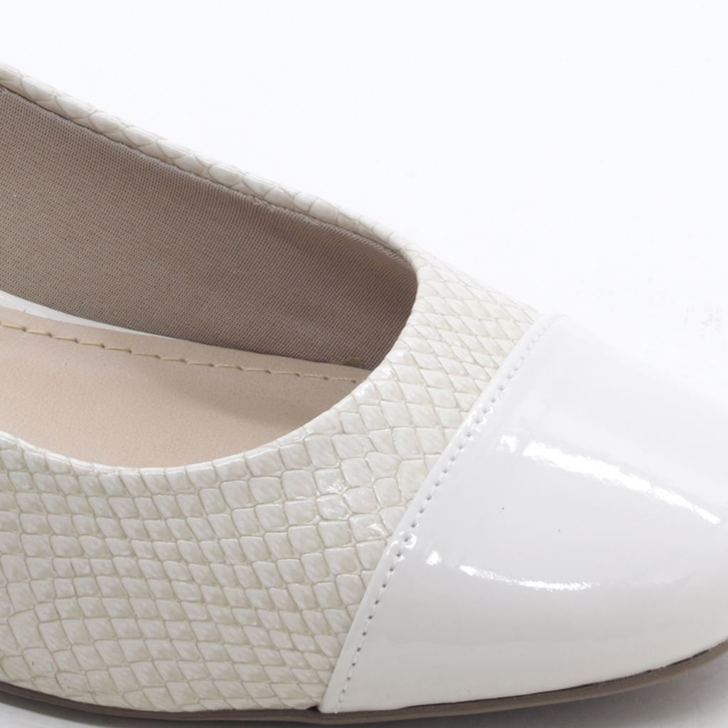 Scarpin Salto Bloco Captoe Off white 4