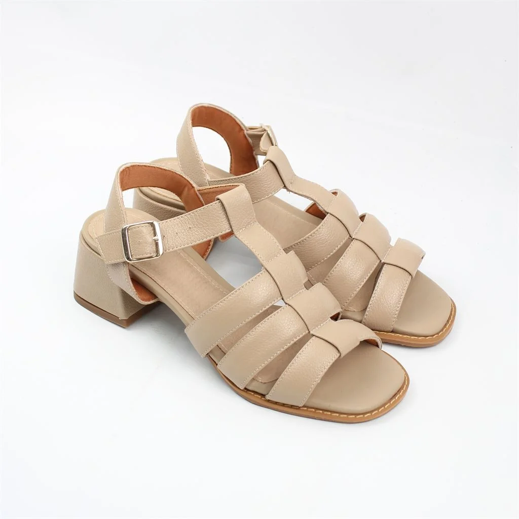 Sandália Salto Bloco Bege 2