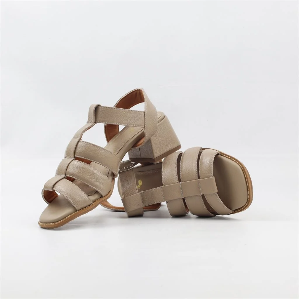 Sandália Salto Bloco Bege 4