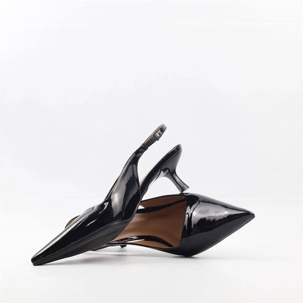Scarpin Salto Fino Slingback Preto 4