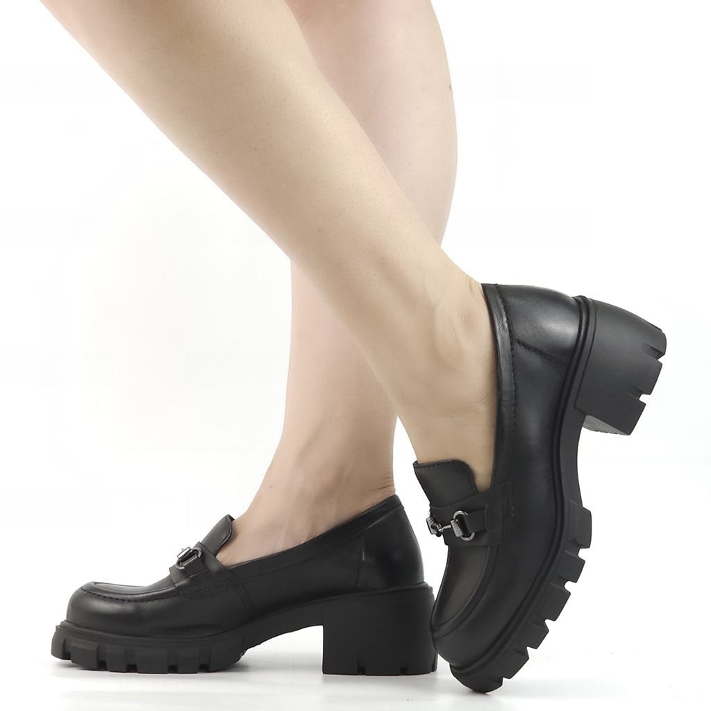 Mocassim Salto Bloco Detalhe Preto 1