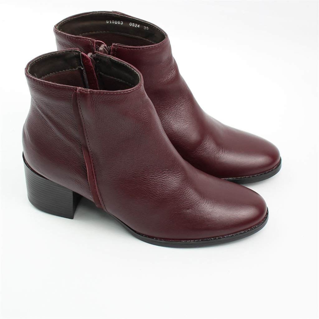 Bota Cano Baixo Couro Marrom 2
