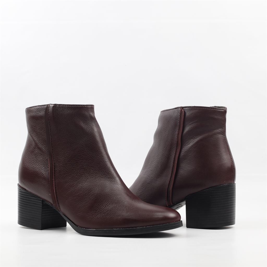 Bota Cano Baixo Couro Marrom 4