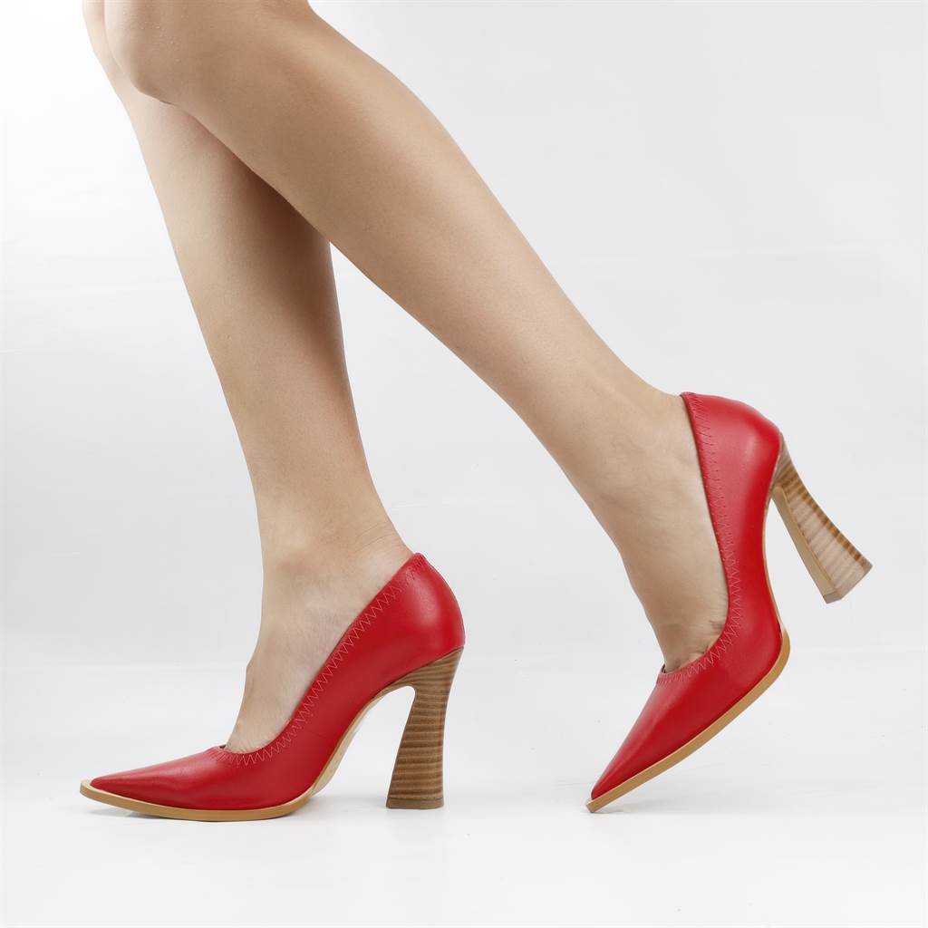 Scarpin Salto Bloco Preto 2