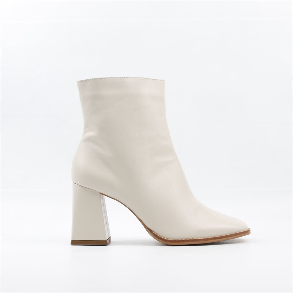 Bota Cano Baixo Salto Bloco Couro Off white 5