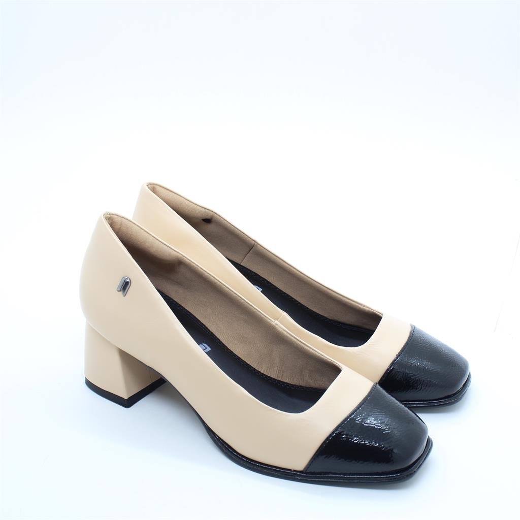 Scarpin Salto Bloco Couro Bege 4
