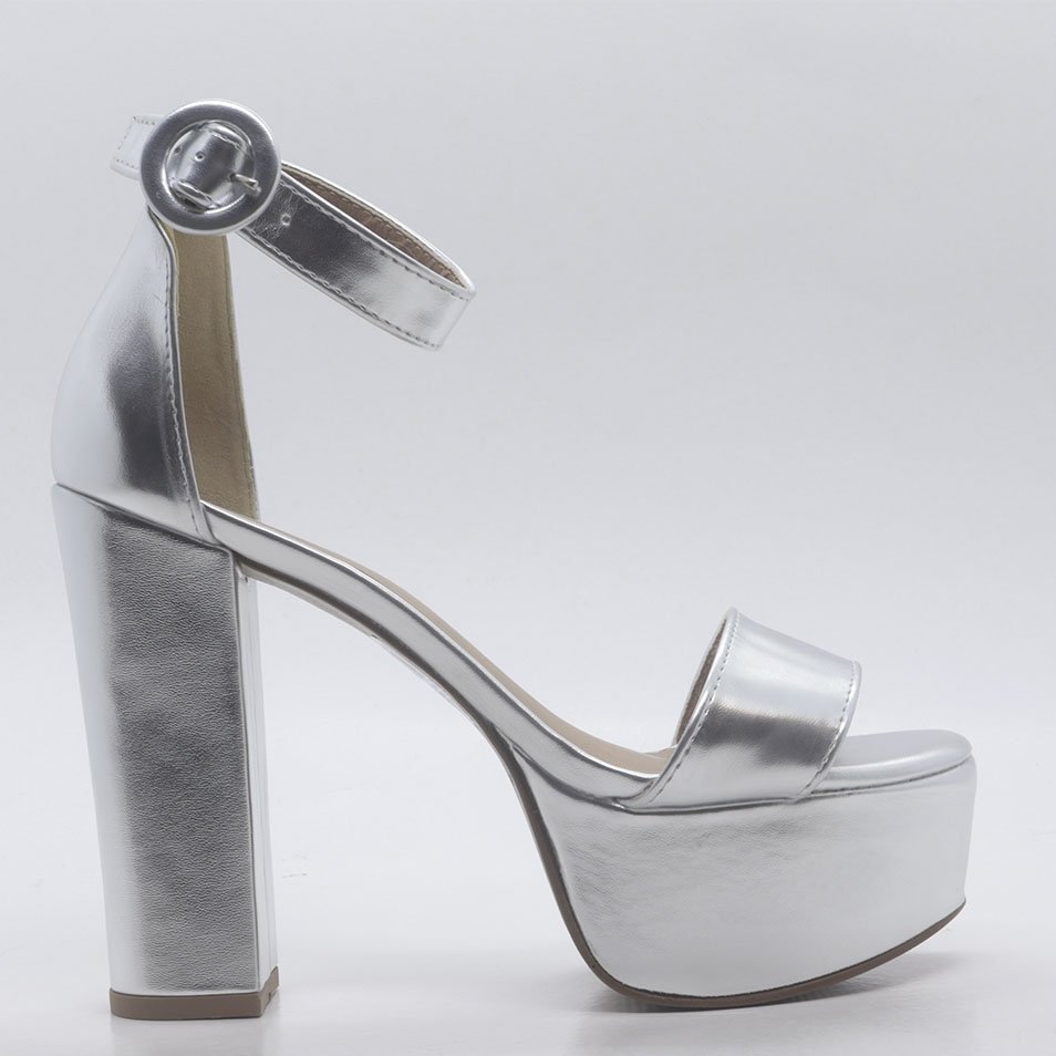 Sandália Salto Bloco Verniz Prata 2