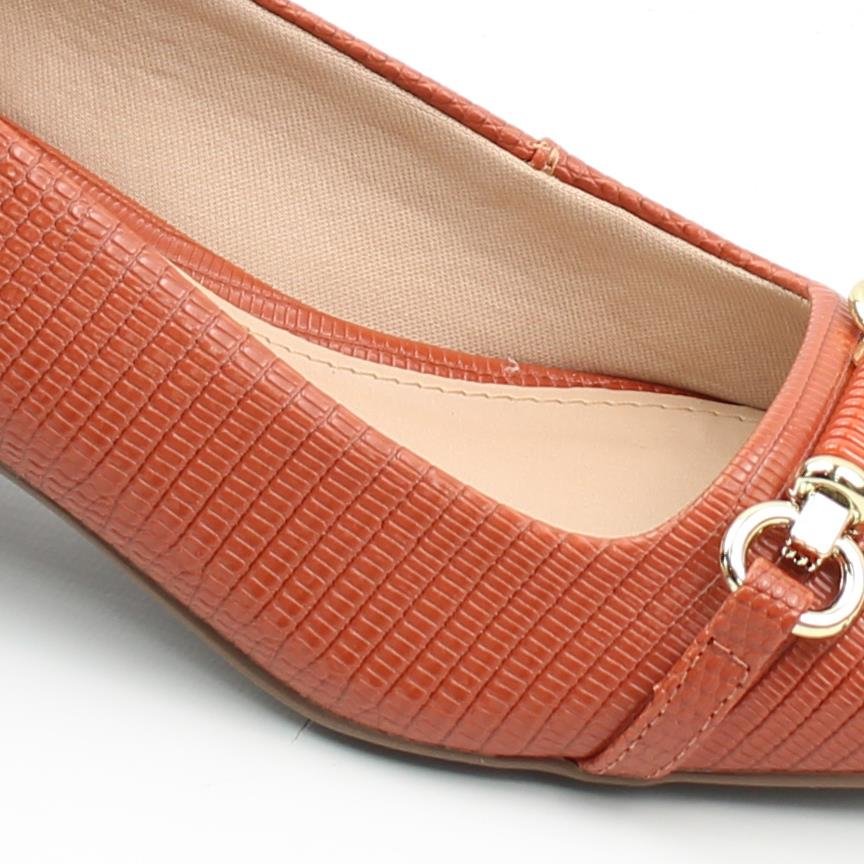Scarpin Salto Bloco Detalhe Marrom 2