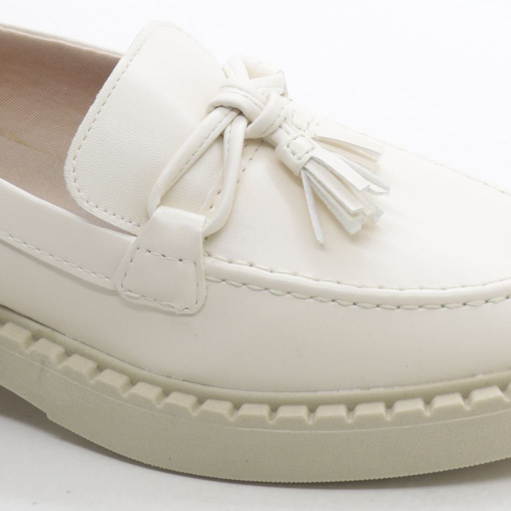 Mocassim Salto Bloco Enfeite Branco 5