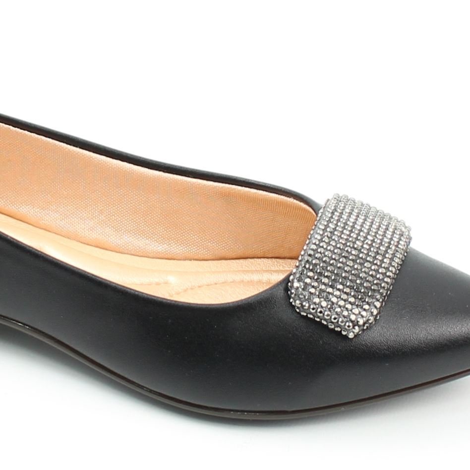 Sapatilha Bico Fino Enfeite Preto 3