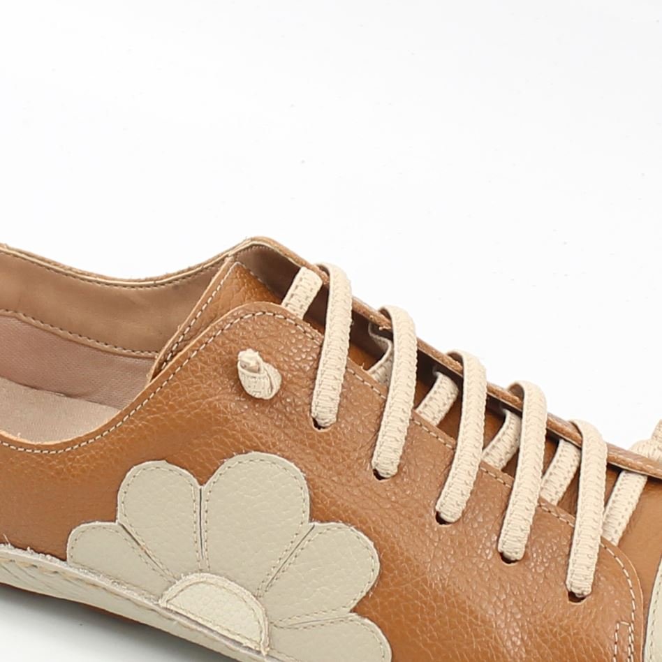 Tênis Flat Detalhe Flor Couro 5