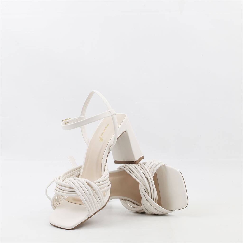 Sandália Salto Bloco Branco 4