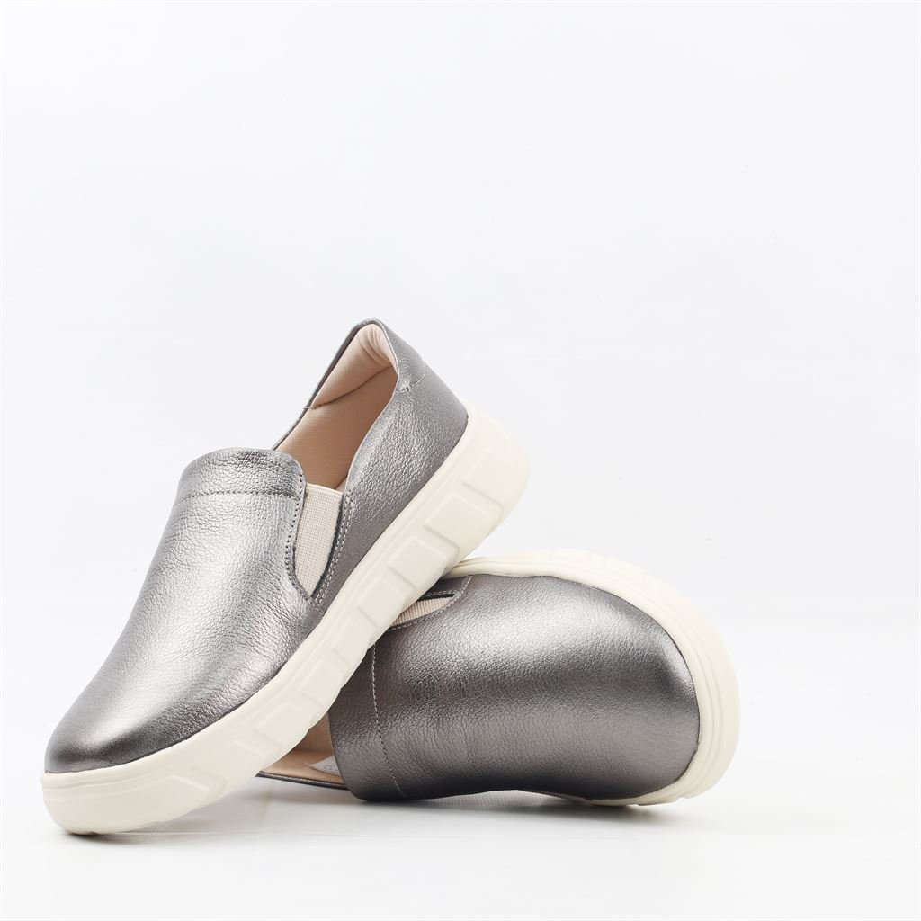 Tênis Slip On Metalizado Cinza 4